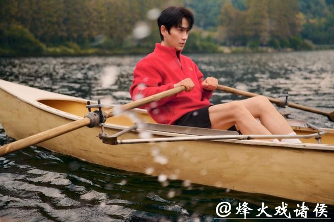 大提琴家马友友与知名演员朱一龙，运动让他们碰撞出怎样奇妙的火花？